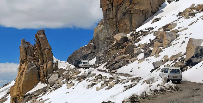 KASHMIR: 8-DAY HIMALAYAN ESCAPE