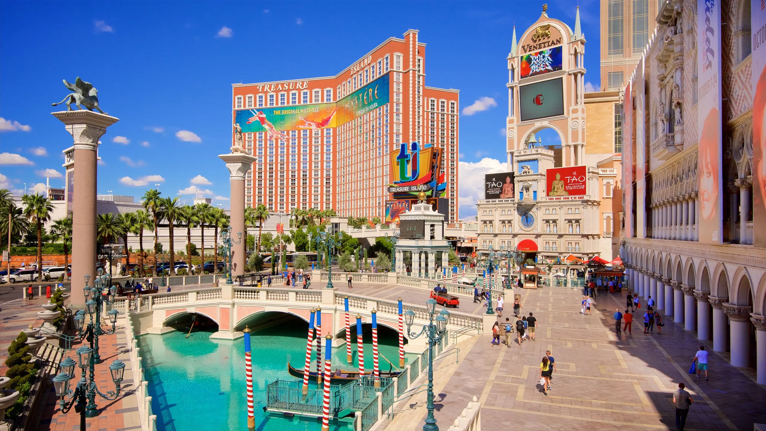 3-DAY FROM DESERT DREAMS TO DAZZLING LIGHTS  —  YOU’RE VEGAS STORY STARTS HERE