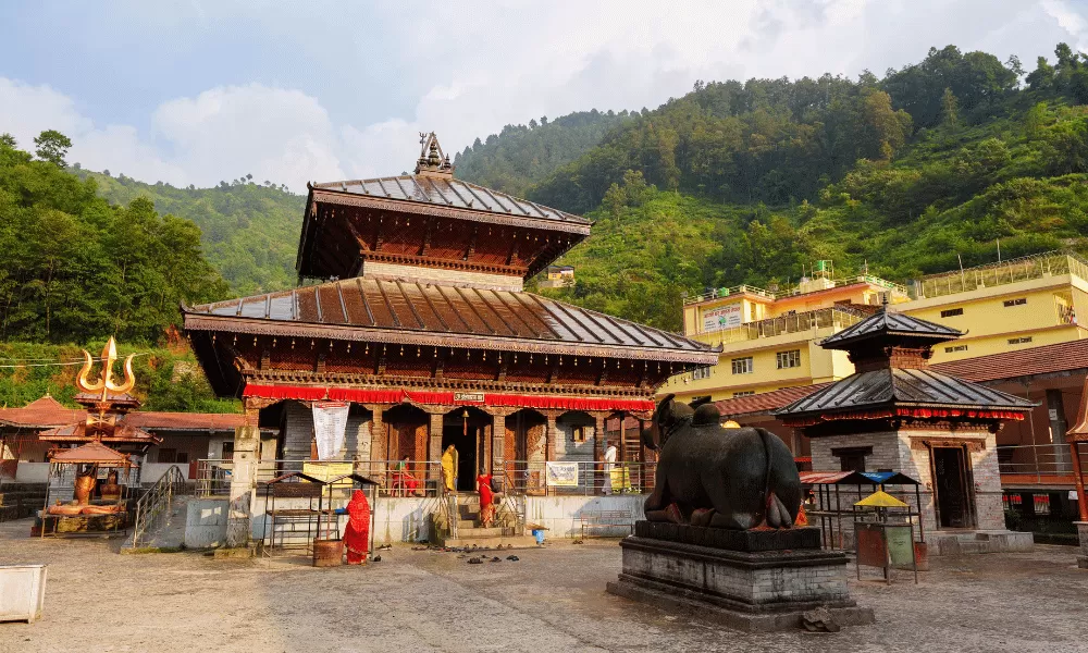 5 DAYS — SPIRITUAL ESCAPE MEETS HIMALAYAN BLISS