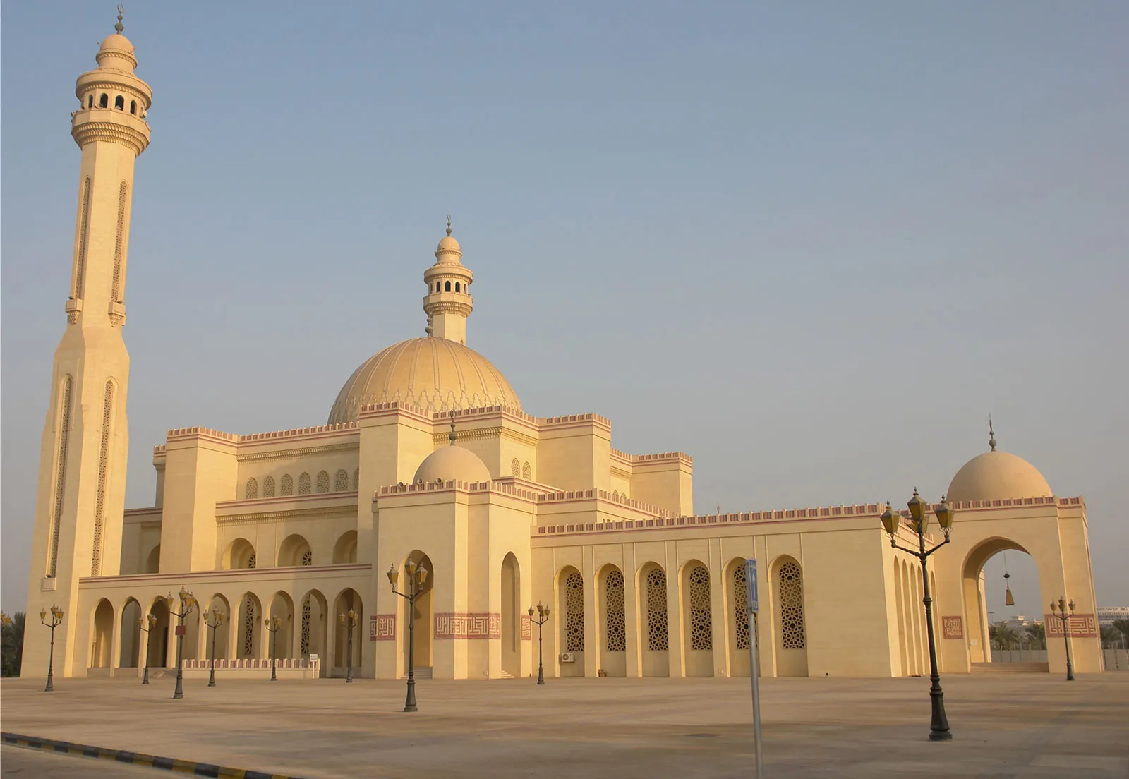LUXURY BAHRAIN